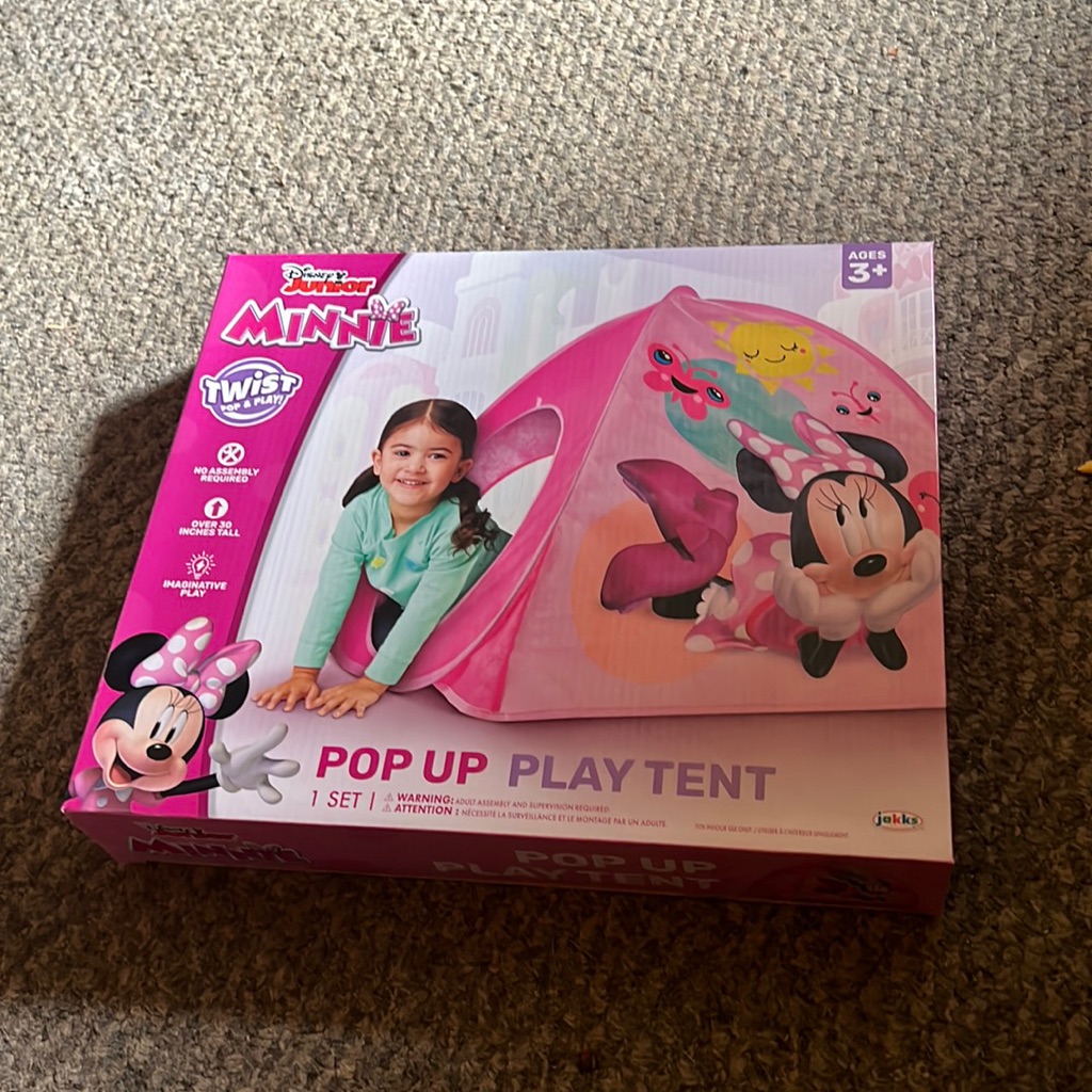 Pop Up Tent